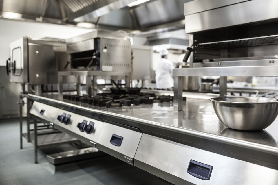 cozinha industrial equipada com equipamento hoteleiro novo